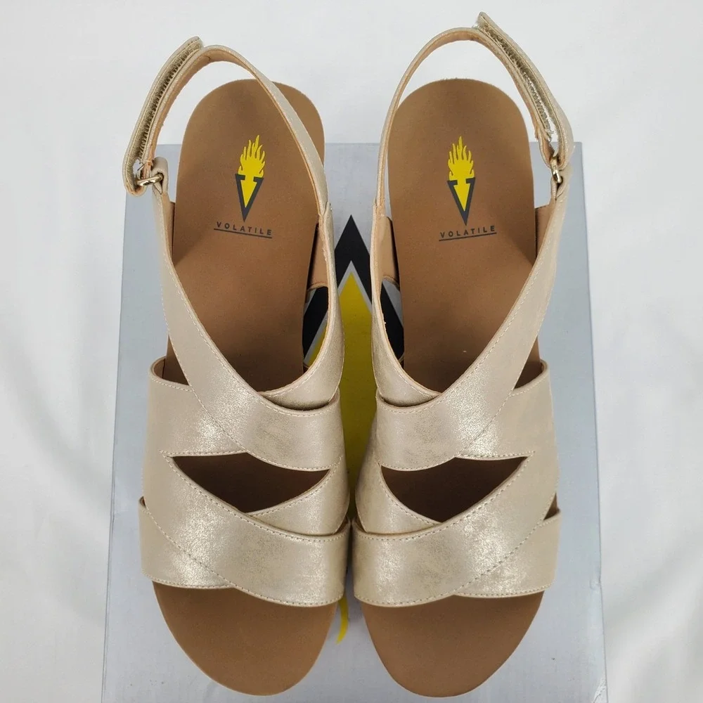 Volatile Tory Gold Metallic Platform Wedge Sandals Womens Size 11 Slingback New